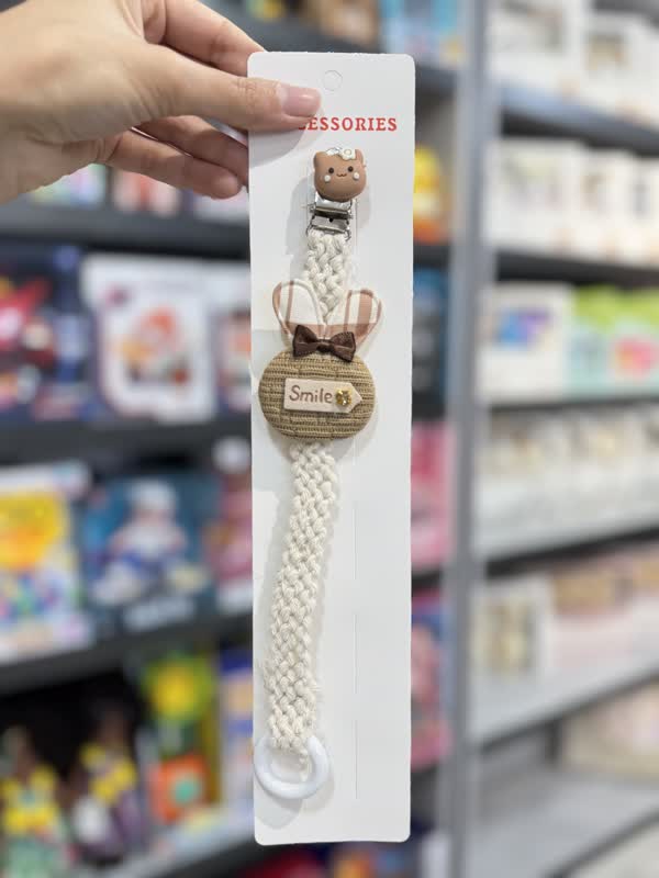 5da1a6e9-5f92-4d4b-89d8-a8e67489f60e بند پستانک سلفونی عروسکی - Image 3